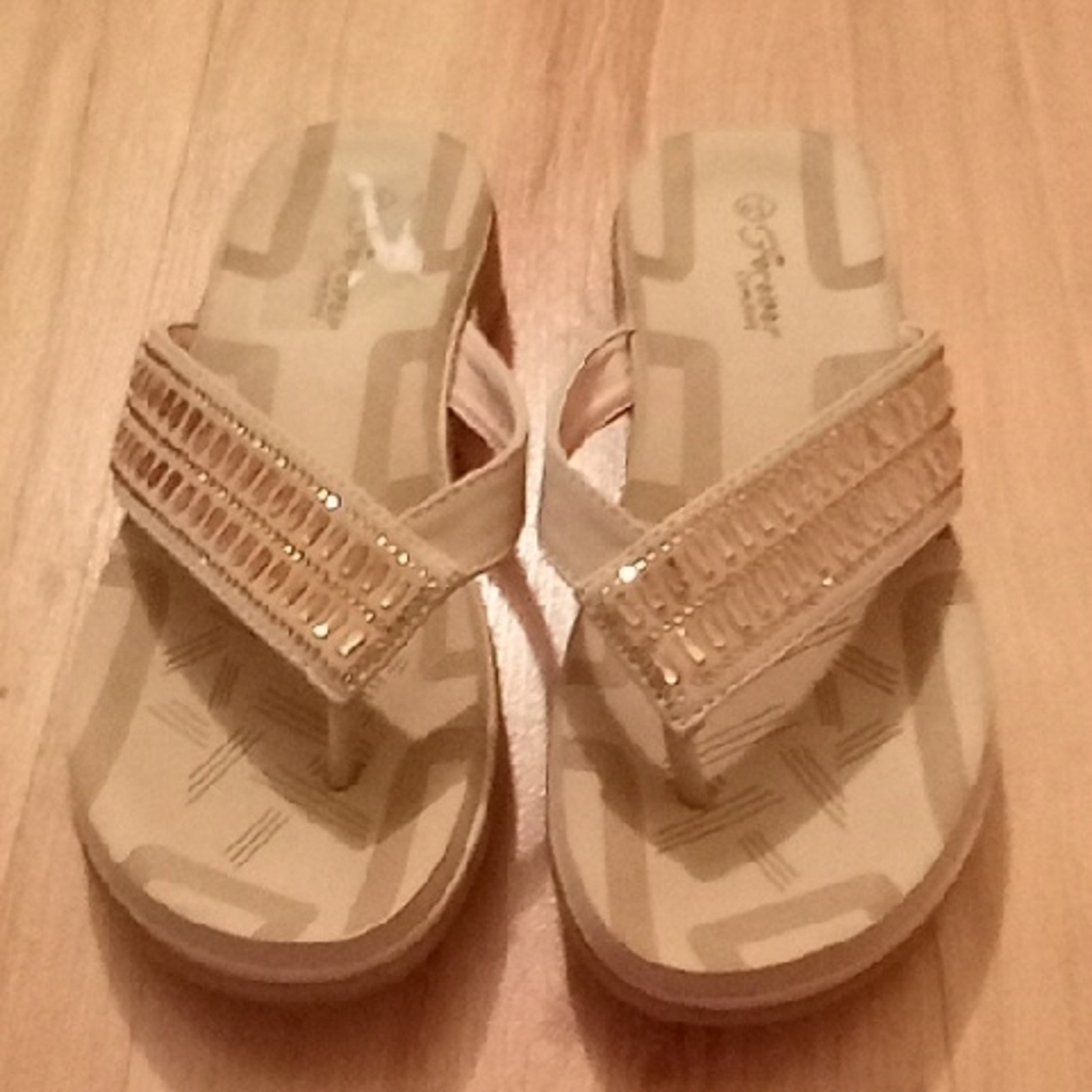 Beige Beaded Flip Flops